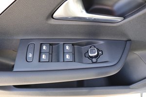 OPEL Astra Edition Navi/Lenkrad-u.Sitzhzg Keyless Go