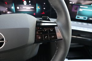 OPEL Astra GS Klima/EPH/LRH/SH GS Line Keyless Go/LED