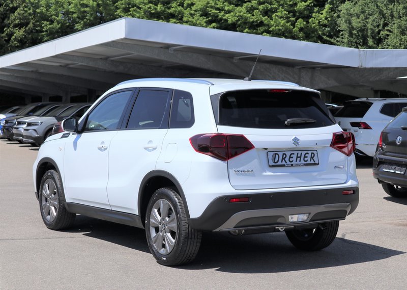 SUZUKI Vitara 2WD/ TOP DEAL /NAVI/ALU/SITZHEIZ/MET/uvm.