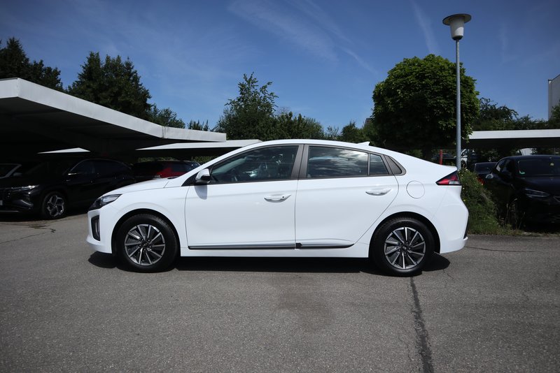 HYUNDAI IONIQ Trend-Paket Elektro Klima/Sitzhzg./BC/eFH.