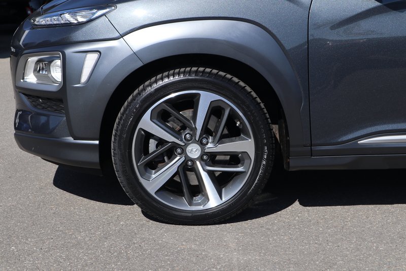 HYUNDAI Kona 1.6 T-GDI Premium 4WD Navi/Autom./Klima/LED