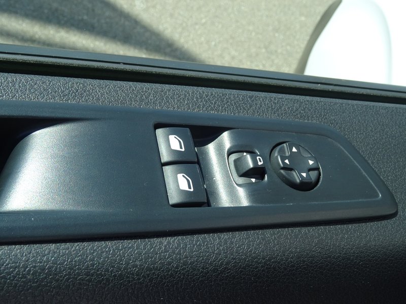 OPEL Vivaro 2.0 D Edition L (L3) Klima/BC/DAB/Kamera