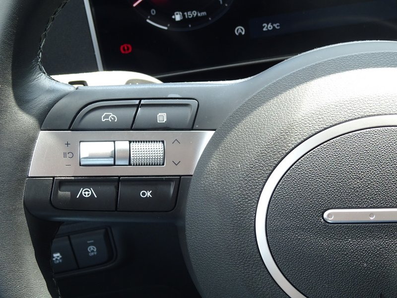 HYUNDAI Tucson Select 2WD Rückfahrkamera, Navigation