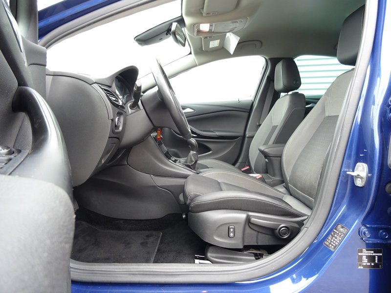OPEL Astra ELEGANCE Plus/NAVI/ALU/KLIMA/MET/TEMPOMAT