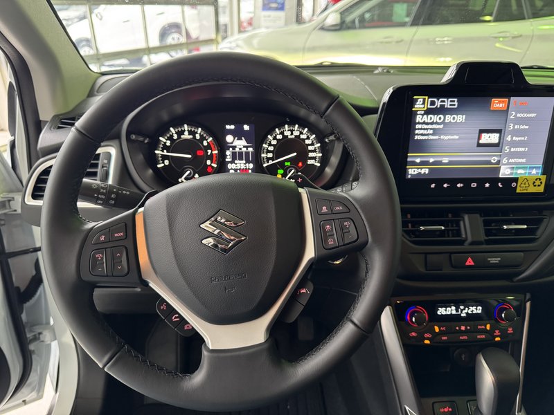 SUZUKI S-CROSS COMFORT/  10.000,-- unter NEUPREIS !