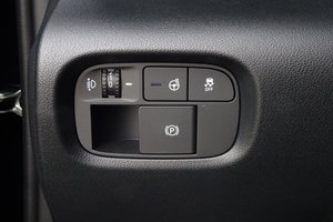 HYUNDAI INSTER EV Prime/Technik-Paket Navi/Klima/BC