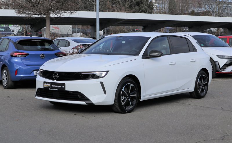 OPEL Astra Edition/Sitzheizung/Kom.-Pak/RÜ-KAM LED/BC
