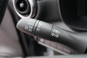 NISSAN Juke VOLLHYBRID 1,6i/ N-Connecta !!! / AUTOMATIK