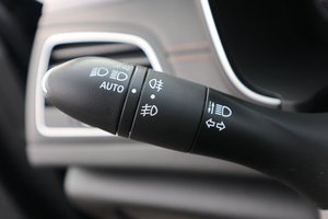 RENAULT Talisman Grandtour LIMITED / 1. HAND/WENIG KM !!