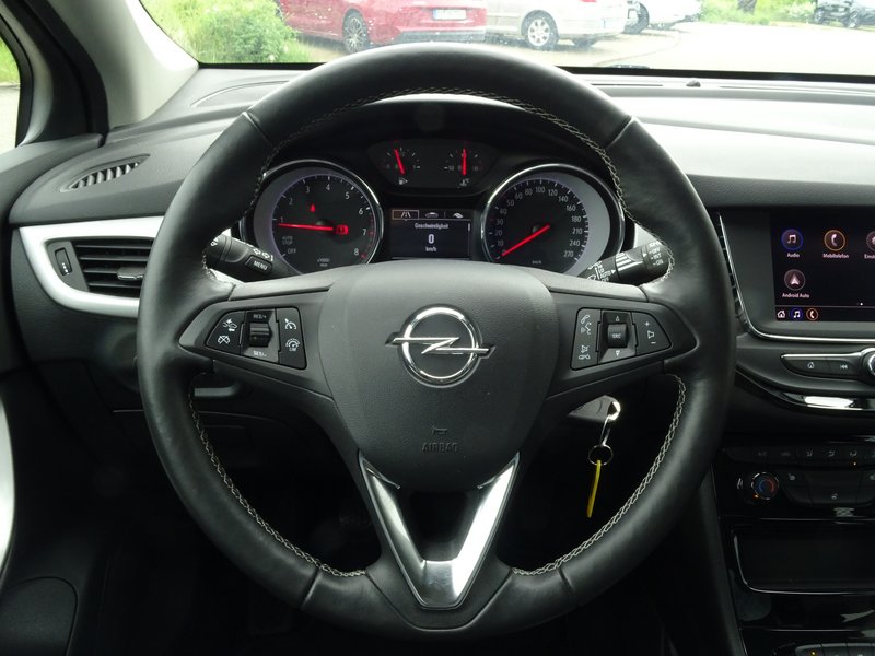 OPEL Astra K SONDERMODELL 2020 mit EXTRAS / Klima/BC