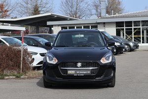 SUZUKI Swift CLUB HYBRID / 1 Hand / sparsam / wenig km