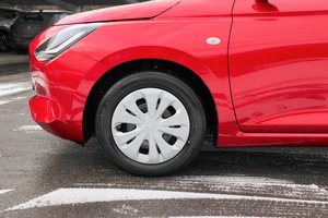 SUZUKI Swift Club /NAVI/Kamera/ACC/Klima/Metallic/uvm