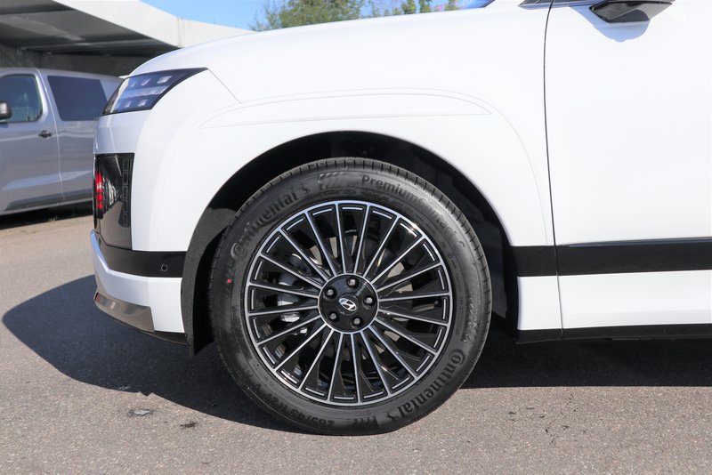 HYUNDAI IONIQ 9 MY26 6-Sitzer 110kWh 307PS UNIQ 4WD Pano