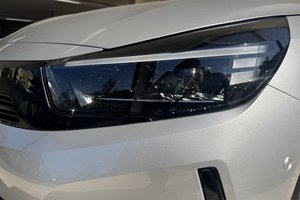 OPEL Corsa GS FACELIFT ! / TOP OPTIK /Inspektion neu