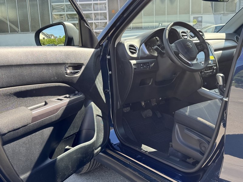 SUZUKI Vitara COMFORT/neue AUTOMATIK!/NAVI/ACC/ u.v.m.