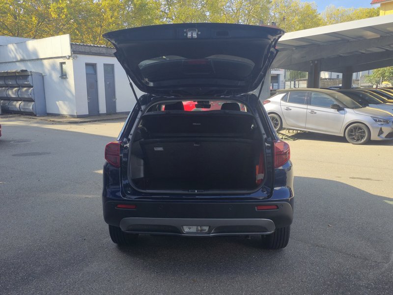 SUZUKI Vitara COMFORT/neue AUTOMATIK!/NAVI/ACC/ u.v.m.