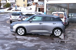 SUZUKI Swift COMFORT TOP-DEAL/NAVI/ACC/Rü-KAM/MET/uvm.