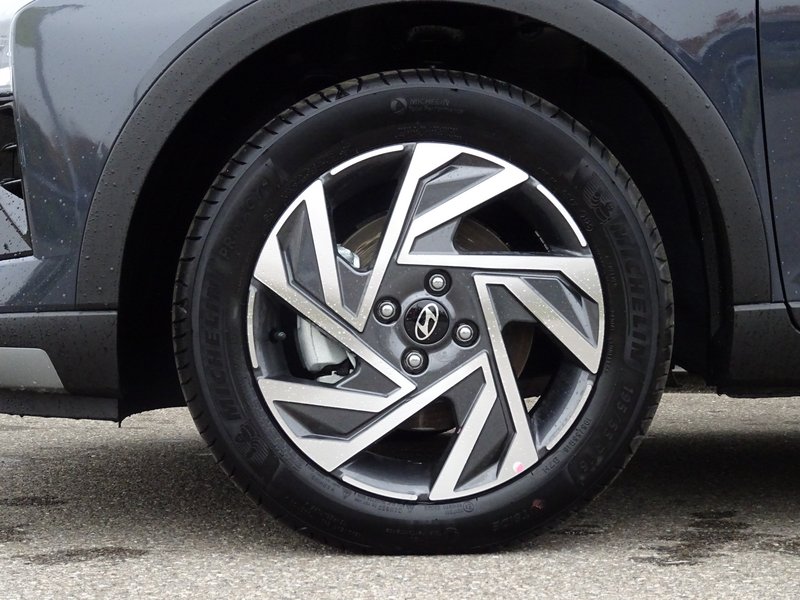 HYUNDAI Bayon 1.0 T-GDI Trend 2WD Klima Navi/LED/eFH.