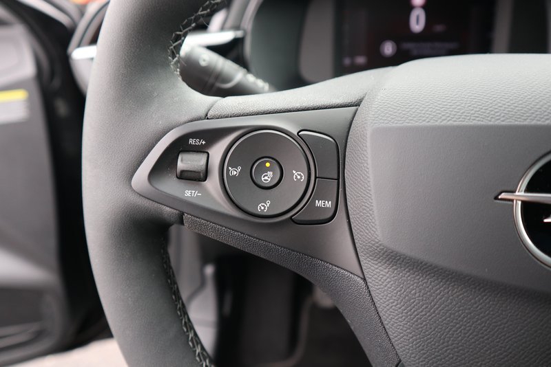 OPEL Corsa F 1.2 Turbo GS Navi/Klima/LED/Kamera/PDC