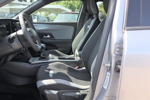 OPEL Mokka EDITION Plus/TECH & KOMFORT-Paket / NAVI !