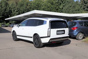 HYUNDAI IONIQ 9 UNIQ 4WD 6-Sitzer Pano