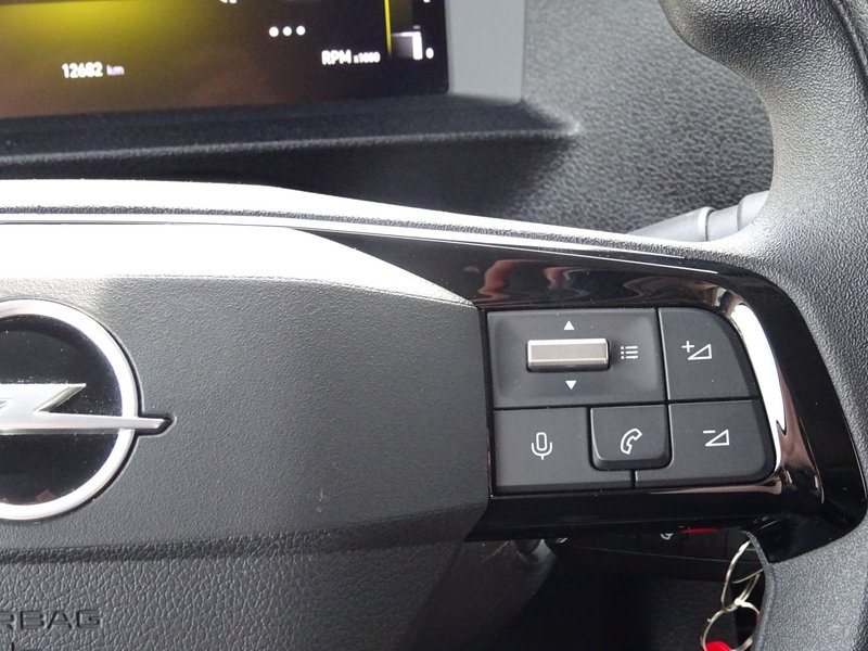 OPEL Opel Zafira Life XL 9-Sitzer Automatik Navi Kamera XL