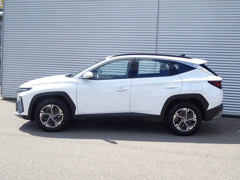 HYUNDAI Tucson Select 2WD Rückfahrkamera, Navigation