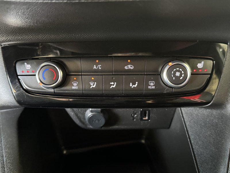 OPEL Corsa F GS LINE TOP / RÜ-KAM/SITZ+LENKRADHEIZ.