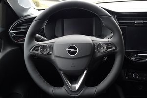 OPEL Corsa Edition Klima/LED/SH/Allwetterreifen BC