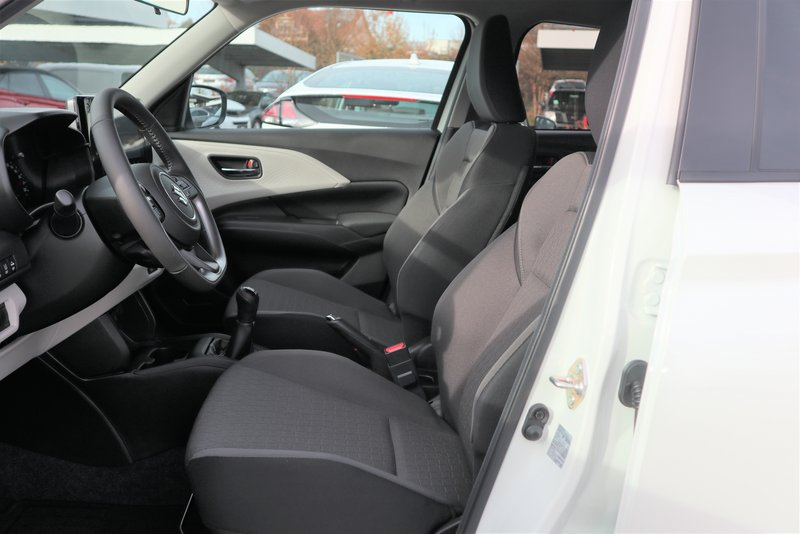 SUZUKI Swift COMFORT TOP-DEAL/2-FARBEN/NAVI/ACC/Rü-KAM