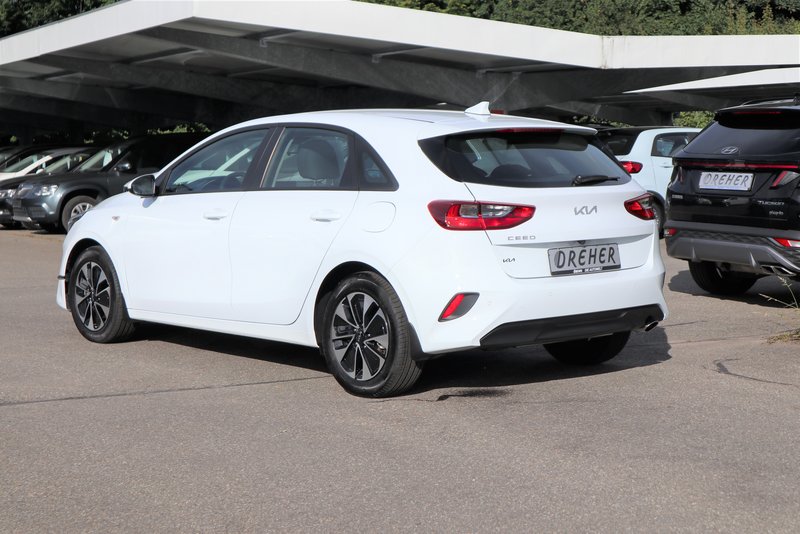 KIA Ceed / WENIG KM ! / STARKER MOTOR / TOP-AUSST. !