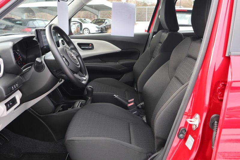 SUZUKI Swift Club /NAVI/Kamera/ACC/Klima/Metallic/uvm