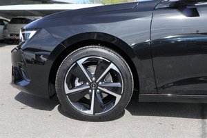 OPEL Astra GS Klima/EPH/LRH/SH GS Line Keyless Go/LED