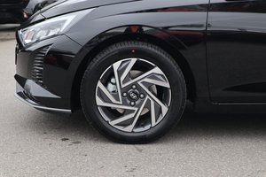 HYUNDAI i20 Trend