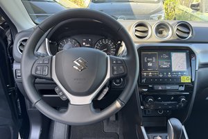 SUZUKI Vitara COMFORT/neue AUTOMATIK!/NAVI/ACC/ u.v.m.