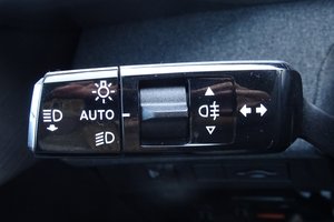 OPEL Grandland Edition Hybrid Komf.Paket/AHK Navi/LED