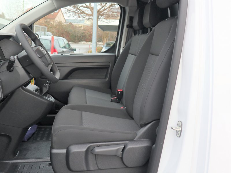 OPEL Vivaro Cargo Kamera/AHK/Holzboden/Trennwand