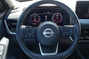 NISSAN Tekna + e-POWER e-4ORCE 213PS Kamera