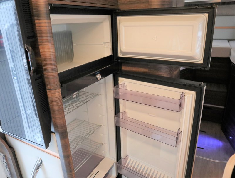 LAIKA Ecovip L 4009 / PREIS HIT / AUSSTATTUNGS HIT !