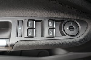 FORD C-Max mit AHK ! TREND / KLIMA / SITZHEIZUNG ! BC