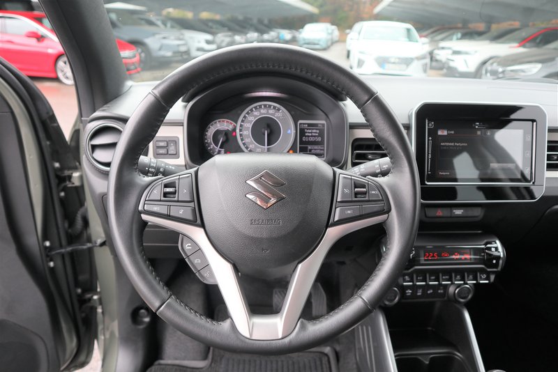 SUZUKI Ignis ELEGANCE Plus Hybrid/ ALLRAD 4x4/ NAVI /