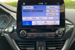 FORD Fiesta ST-Line/sehr wenig km & Prima Ausstattung