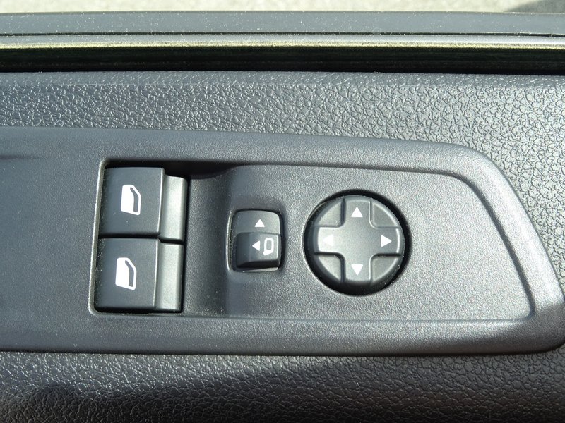 OPEL Opel Zafira Life XL 9-Sitzer Automatik Navi Kamera XL