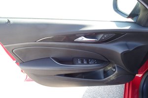 OPEL Insignia 2.0 CDTI Business Navi/Autom./Sitzhzg.