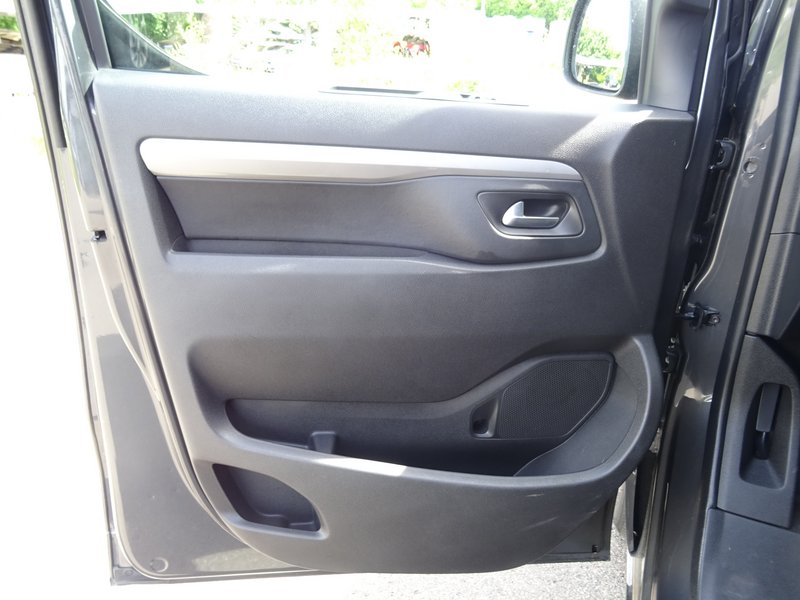 OPEL Opel Zafira Life XL 9-Sitzer Automatik Navi Kamera XL