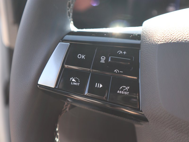 OPEL Astra Edition Navi/Lenkrad-u.Sitzhzg Keyless Go