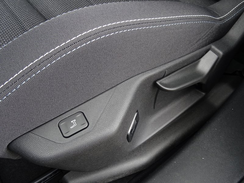 OPEL Grandland Edition Hybrid Komf.Paket Autom./Klima