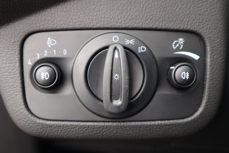 FORD C-Max mit AHK ! TREND / KLIMA / SITZHEIZUNG ! BC