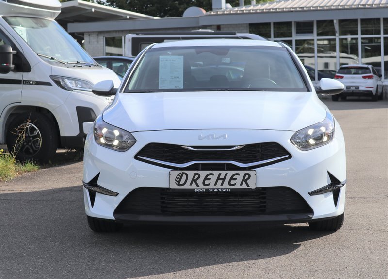 KIA Ceed /TOP AUSST / WENIG KM ! / STARKER MOTOR