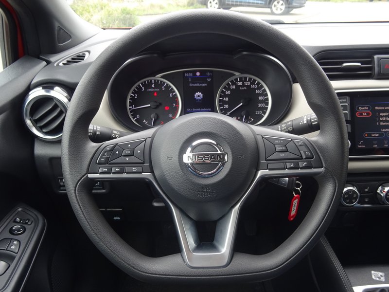 NISSAN Micra N-Way / NAVI /Rü-KAMERA/PDC/Sitzheiz./ALU